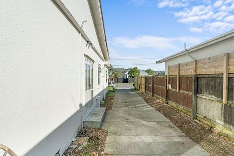 Photo of property in 53 Marshall Street, Woolston, Christchurch, 8023