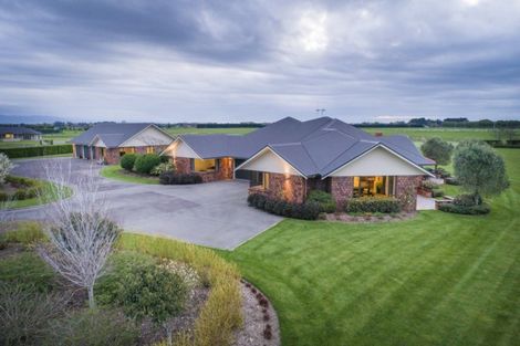 Photo of property in 445e Milson Line, Milson, Palmerston North, 4478