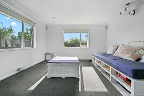 Photo of property in 11 Kentwood Place, Flagstaff, Hamilton, 3210