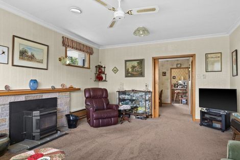 Photo of property in 27 Saint Hill Lane, Havelock North, 4130