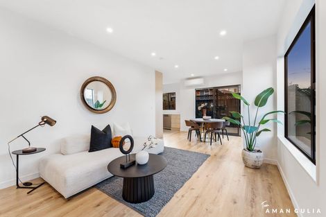 Photo of property in 5e Poto Street, Te Atatu South, Auckland, 0610