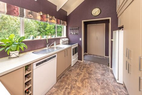 Photo of property in 10 Treadwell Street, Springvale, Whanganui, 4501