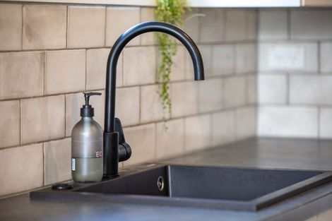 Photo of property in 43 Oakfield Crescent, Pukete, Hamilton, 3200