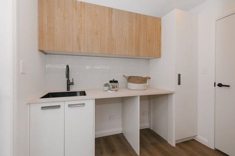 Photo of property in 15 Ihaka Street, Hokowhitu, Palmerston North, 4410