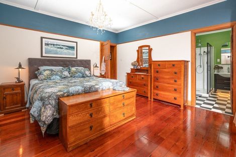 Photo of property in 9 Marshall Street, Karori, Wellington, 6012