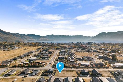 Photo of property in 15 Ellacott Lane, Lake Hawea, 9382