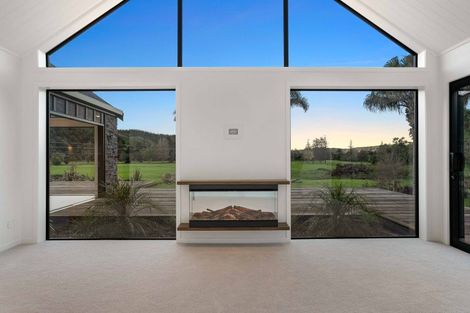 Photo of property in 20 Titoki Lane, Whangamata, 3691