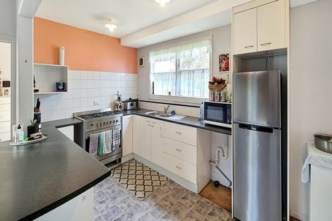 Photo of property in 22 Criterion Street, Bulls, 4818