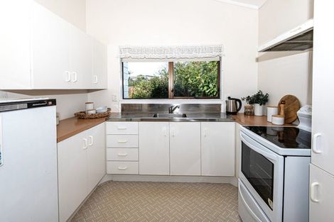 Photo of property in 3b Hinemoa Street, Onerahi, Whangarei, 0110