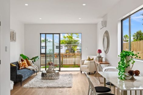 Photo of property in 20b Fairdene Avenue, Henderson, Auckland, 0610