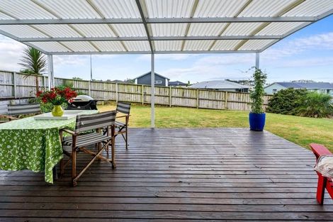 Photo of property in 12 Dune Lake Place, Ruakaka, 0116
