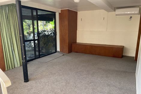 Photo of property in 25 Kopiko Road, Titirangi, Auckland, 0604