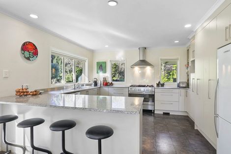 Photo of property in 200 Cowling Road, Hurdon, New Plymouth, 4371