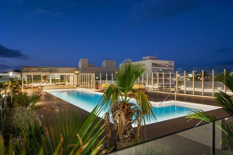 Photo of property in Sentinel Apartments, 1604/3 Northcroft Street, Takapuna, Auckland, 0622