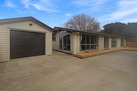 Photo of property in 25a Gibbs Crescent, Wainuiomata, Lower Hutt, 5014