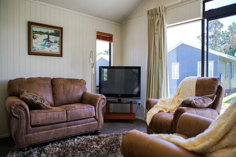 Photo of property in 20 Rangataua Rd (state Highway 49), Ohakune, 4625