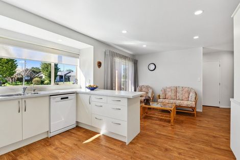 Photo of property in 51 Endeavour Avenue, Flagstaff, Hamilton, 3210