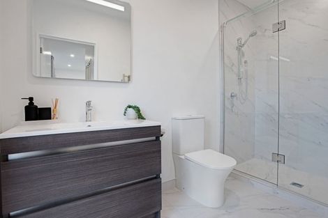 Photo of property in 1 Lamont Place, Waikanae, 5036