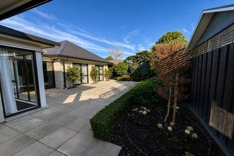 Photo of property in 79 Idris Road, Fendalton, Christchurch, 8052
