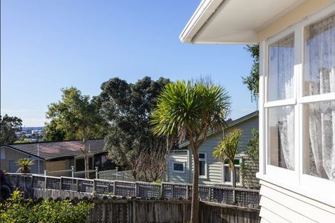 Photo of property in 47a Glengarry Road, Glen Eden, Auckland, 0602