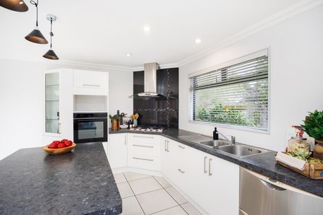 Photo of property in 22 Oak Crescent, Ashhurst, 4810