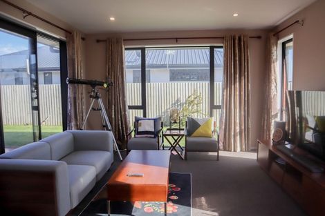 Photo of property in 17 Exeter Lane, Rolleston, 7614