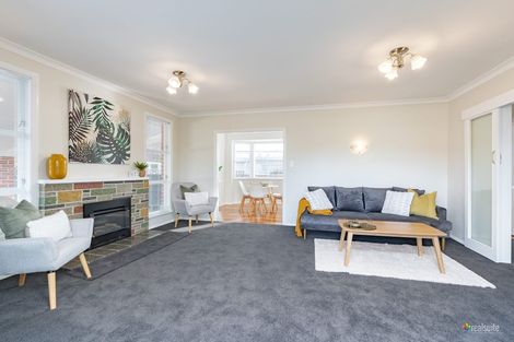 Photo of property in 15 Ruru Crescent, Heretaunga, Upper Hutt, 5018