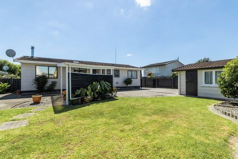 Photo of property in 27 Donegal Crescent, Tamatea, Napier, 4112