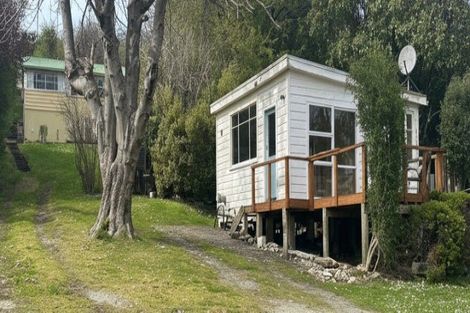 Photo of property in 8 School Road, Kakanui, Oamaru, 9495