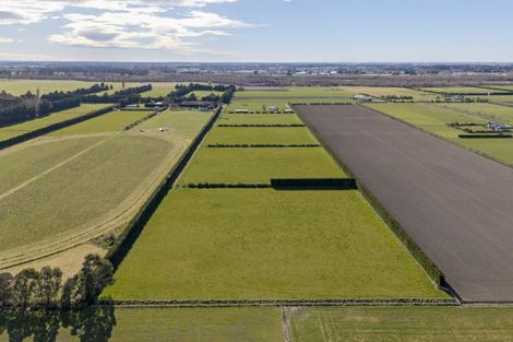 Photo of property in 201 Hollands Road, Tinwald, Ashburton, 7771