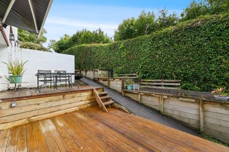 Photo of property in 3/52 Fruitvale Road, New Lynn, Auckland, 0600