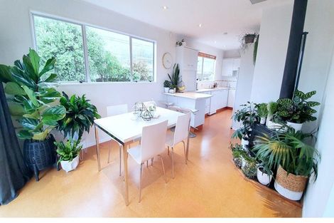 Photo of property in 178 Orangi Kaupapa Road, Northland, Wellington, 6012