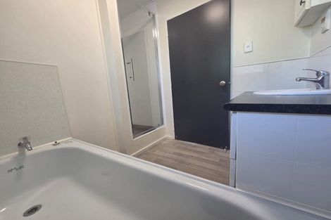 Photo of property in 40 Lagoon Place, Poike, Tauranga, 3112