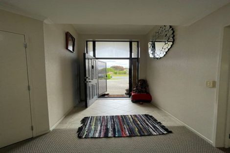 Photo of property in 311 Chapel Road, Flat Bush, Auckland, 2016