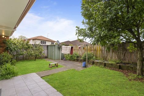Photo of property in 8 Lime Crescent, Papakura, 2110