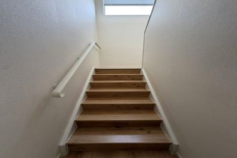 Photo of property in 21 Kensway Drive, Flat Bush, Auckland, 2016