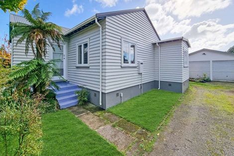Photo of property in 15 Holland Street, Glenholme, Rotorua, 3010