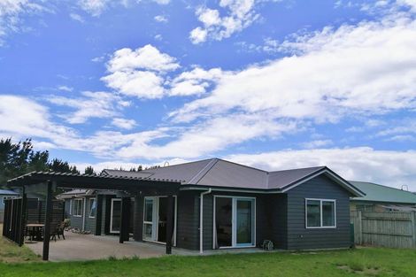 Photo of property in 7 Sandown Avenue, Himatangi Beach, Foxton, 4891