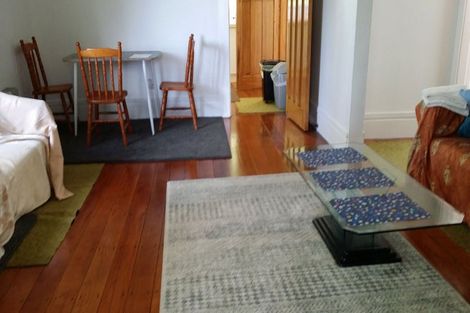 Photo of property in 75 Todman Street, Brooklyn, Wellington, 6021