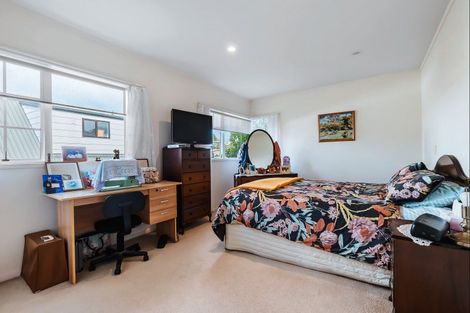 Photo of property in 2/8 Kinder Street, Acacia Bay, Taupo, 3330