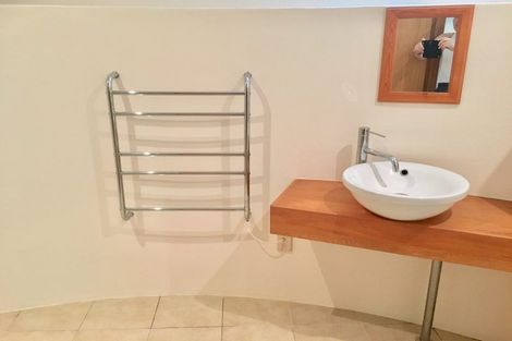 Photo of property in 1/3 Portal Place, Murrays Bay, Auckland, 0630