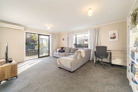 Photo of property in 110 Leeward Drive, Whitby, Porirua, 5024