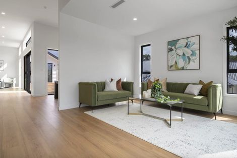 Photo of property in 17 Awanui Road, Red Beach, 0932
