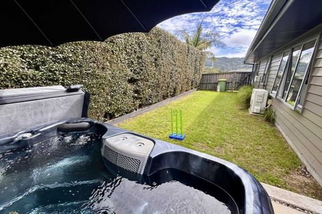 Photo of property in 14 Will Street, Huapai, Kumeu, 0810