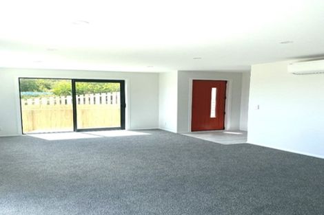 Photo of property in 52e Chesterton Street, Johnsonville, Wellington, 6037