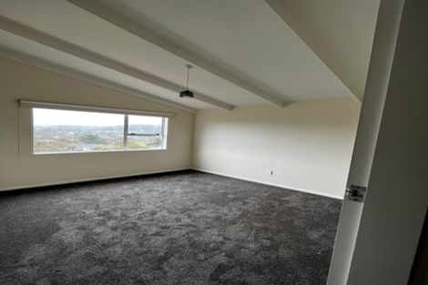 Photo of property in 9 Keel Place, Whitby, Porirua, 5024