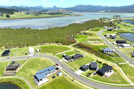 Photo of property in 172 Kopani Road, Matarangi, 3592