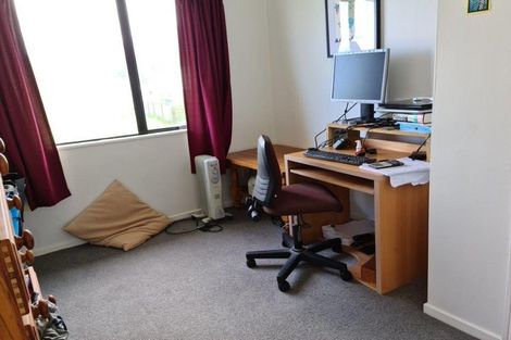 Photo of property in 80a Frobisher Street, Island Bay, Wellington, 6023