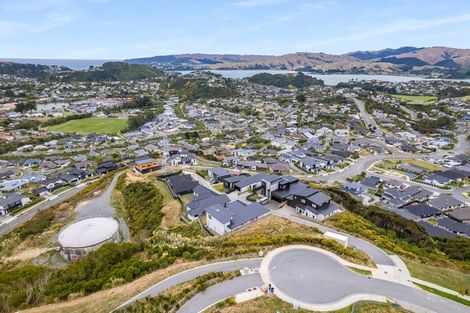 Photo of property in 1 Trysail Place, Whitby, Porirua, 5024