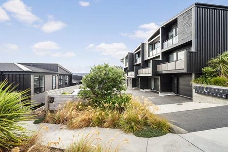 Photo of property in 15/80u Seatoun Heights Road, Seatoun, Wellington, 6022
